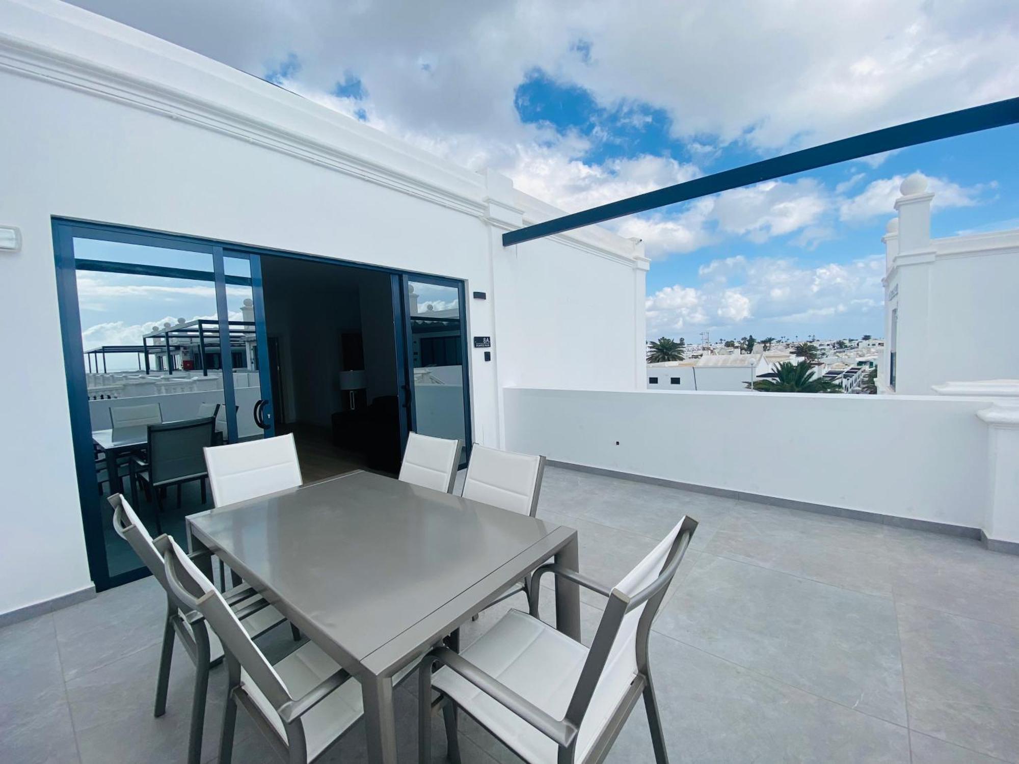 Atlantico Plaza Apartments Puerto del Carmen  Exterior photo