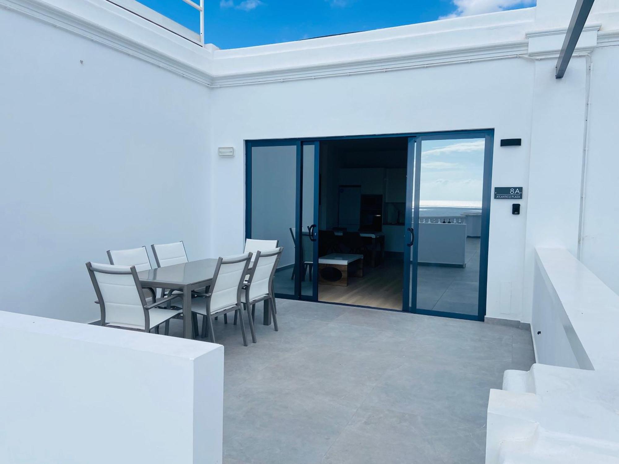 Atlantico Plaza Apartments Puerto del Carmen  Exterior photo
